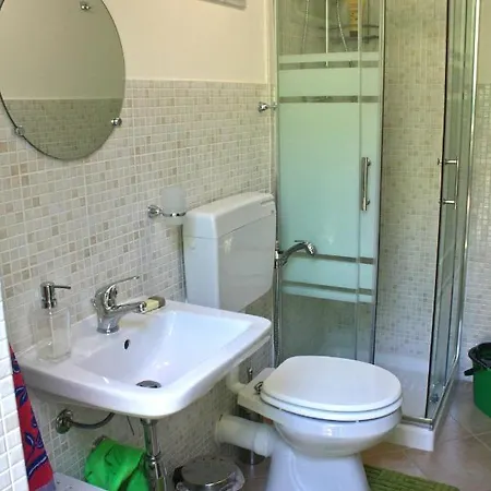 Indipendente Con Bagno Immersa Nel Bagheria