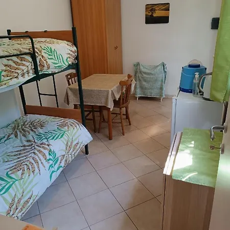 Indipendente Con Bagno Immersa Nel